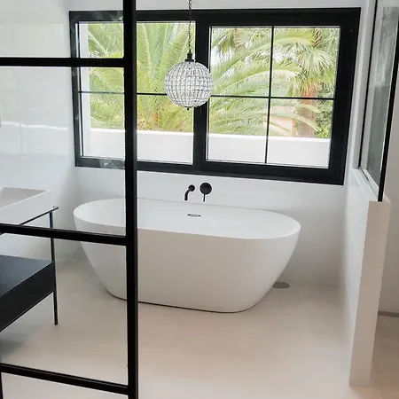 Naranjos Luxury Villa